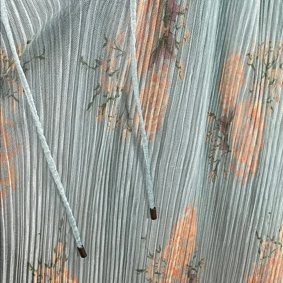 Free People Flowing Blouse in Soft Blue and Peach - Picture 5 of 16